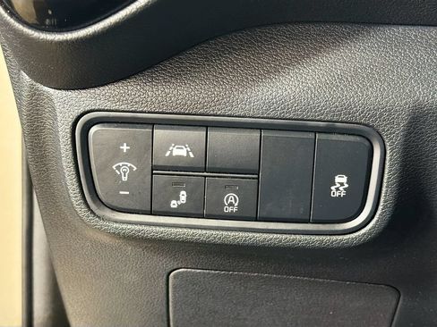 Used 2020 Kia Soul EX FWD image 12