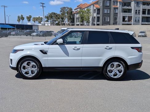 Used 2020 Land Rover Range Rover Sport HSE image 9