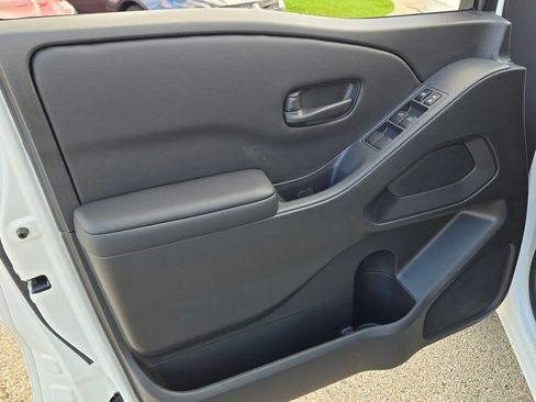 New 2026 Nissan Frontier S w/ Tow Package image 18