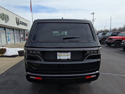 New 2026 Jeep Grand Wagoneer Limited w/ Premium Group II AWD/4WD image 7