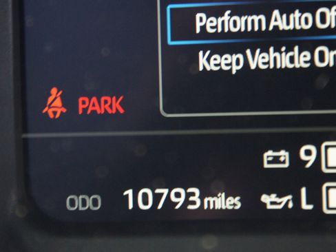 Used 2024 Toyota Tundra Limited image 5