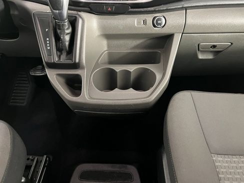 Used 2023 Ford Transit 350 XLT image 18