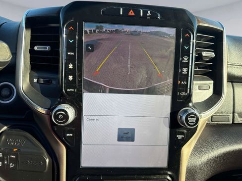 Used 2023 RAM 2500 Laramie image 24