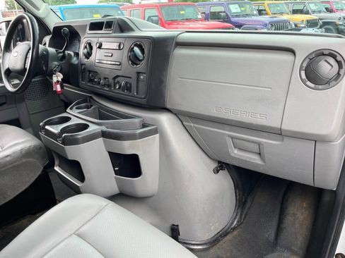 Used 2012 Ford E-250 and Econoline 250 w/ Commercial Cargo Van Pkg RWD image 24