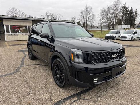 Used 2024 Kia Telluride SX Prestige X-Line image 3