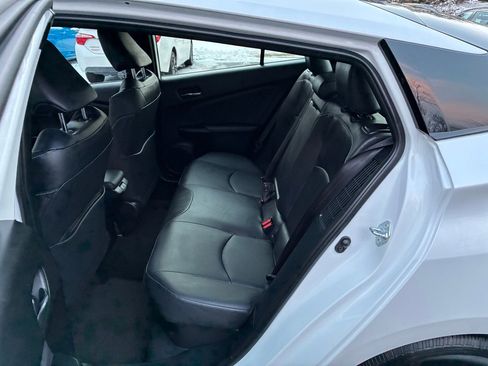 Used 2022 Toyota Prius Prime Limited image 21