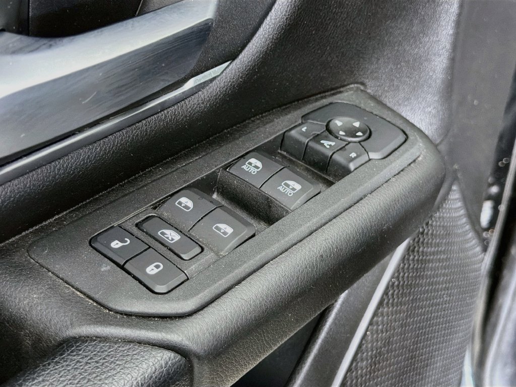 Used 2025 RAM 1500 Lone Star RWD image 22