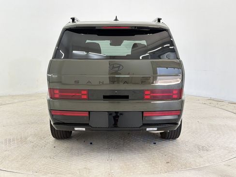 Used 2025 Hyundai Santa Fe Calligraphy FWD image 10