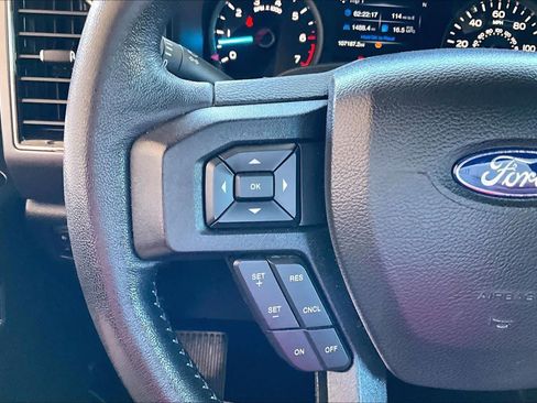 Used 2019 Ford F150 XLT w/ Equipment Group 302A Luxury AWD/4WD image 24