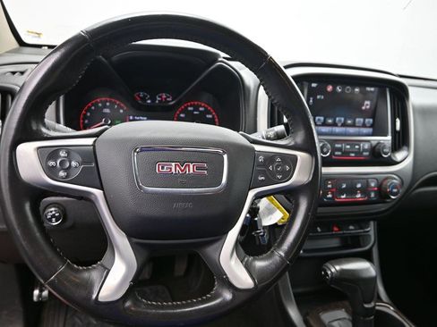 Used 2016 GMC Canyon SLE AWD/4WD image 16