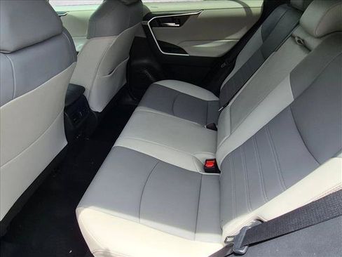 Used 2022 Toyota RAV4 XLE Premium FWD image 19