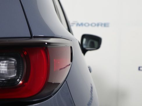 Certified 2025 MAZDA CX-5 Carbon Edition AWD/4WD image 6