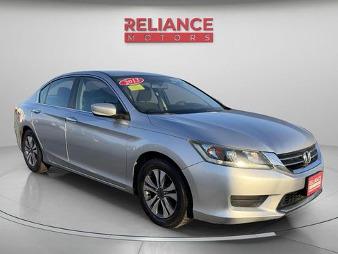 Used 2013 Honda Accord LX image 4