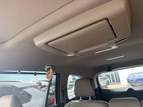 Used 2021 Honda Pilot Touring image 3