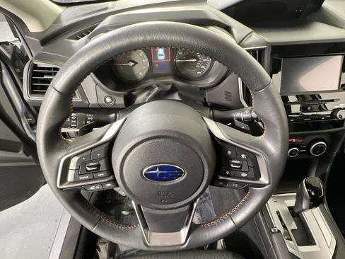 Used 2023 Subaru Crosstrek 2.0i Premium AWD/4WD image 11