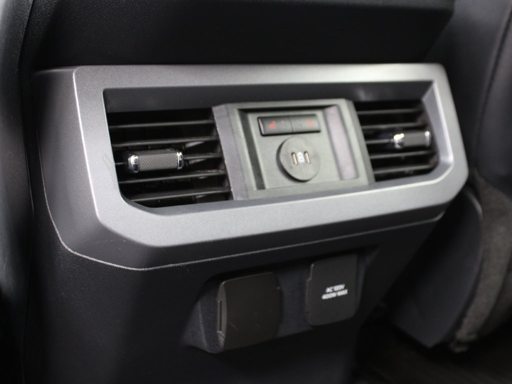 Used 2024 Ford F250 Lariat w/ Lariat Ultimate Package AWD/4WD image 18