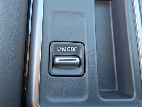 New 2026 Nissan Pathfinder SV FWD image 38