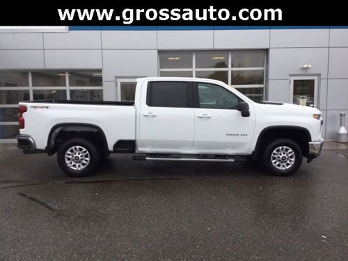 Used 2022 Chevrolet Silverado 2500 LT image 8
