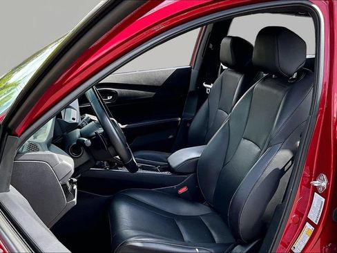 Used 2025 Honda Accord Sport image 17