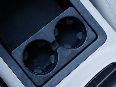 Used 2013 GMC Yukon SLT image 44