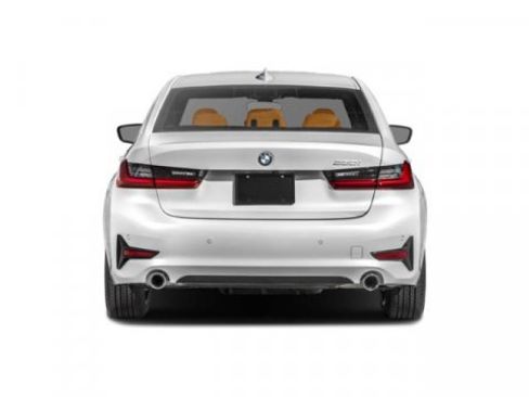 Used 2022 BMW 330i xDrive Sedan w/ Driving Assistance Package image 8
