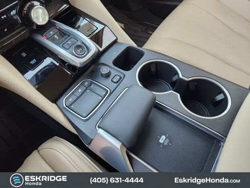 Used 2023 Acura MDX SH-AWD w/ Advance Package image 21