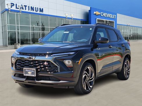 New 2026 Chevrolet TrailBlazer RS w/ Driver Confidence Package image 2