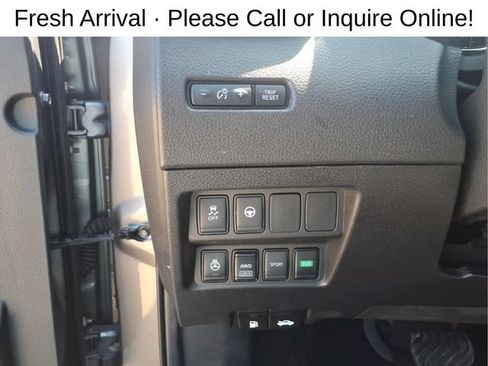 Used 2022 Nissan Rogue Sport SV w/ Technology Package AWD/4WD image 14