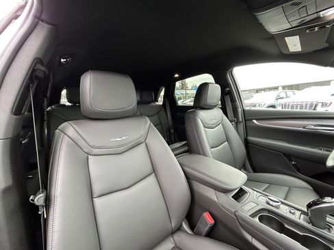 New 2026 Cadillac XT5 Luxury image 27