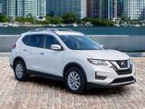Used 2019 Nissan Rogue SV image 3
