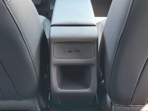 New 2026 Chevrolet Trax LT w/ Driver Confidence Package FWD image 21
