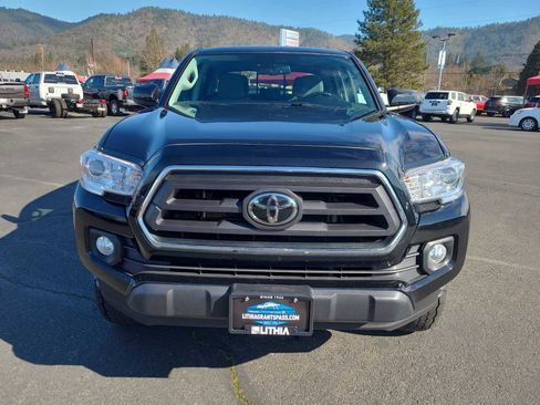 Used 2022 Toyota Tacoma SR5 image 14