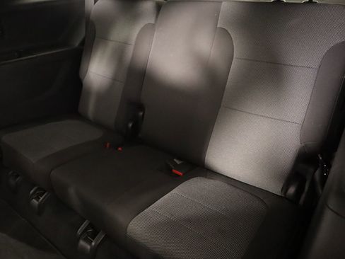 Used 2023 Chevrolet Traverse LT image 12