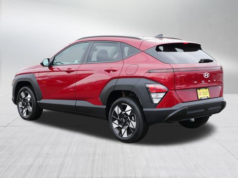 Certified 2024 Hyundai Kona SEL w/ Convenience Package AWD/4WD image 5