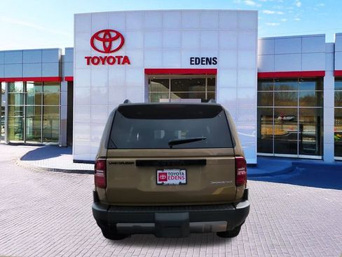 New 2026 Toyota Land Cruiser w/ Premium Package AWD/4WD image 4