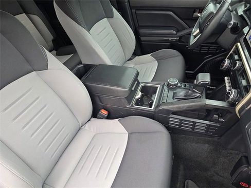 Used 2024 Toyota Tacoma TRD Sport image 9