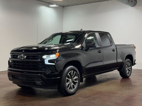 Used 2024 Chevrolet Silverado 1500 RST image 7