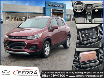 Certified 2022 Chevrolet Trax LT w/ Driver Confidence Package