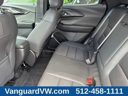 Used 2023 Chevrolet TrailBlazer RS w/ Sun and Liftgate Package FWD image 28