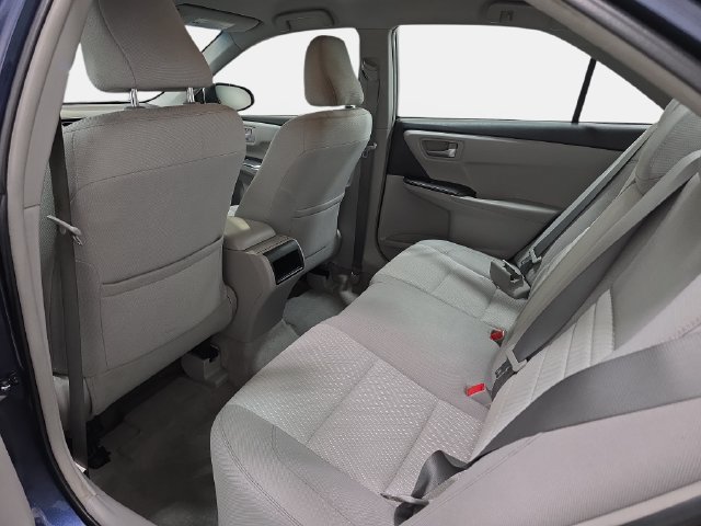 Used 2016 Toyota Camry LE FWD image 12