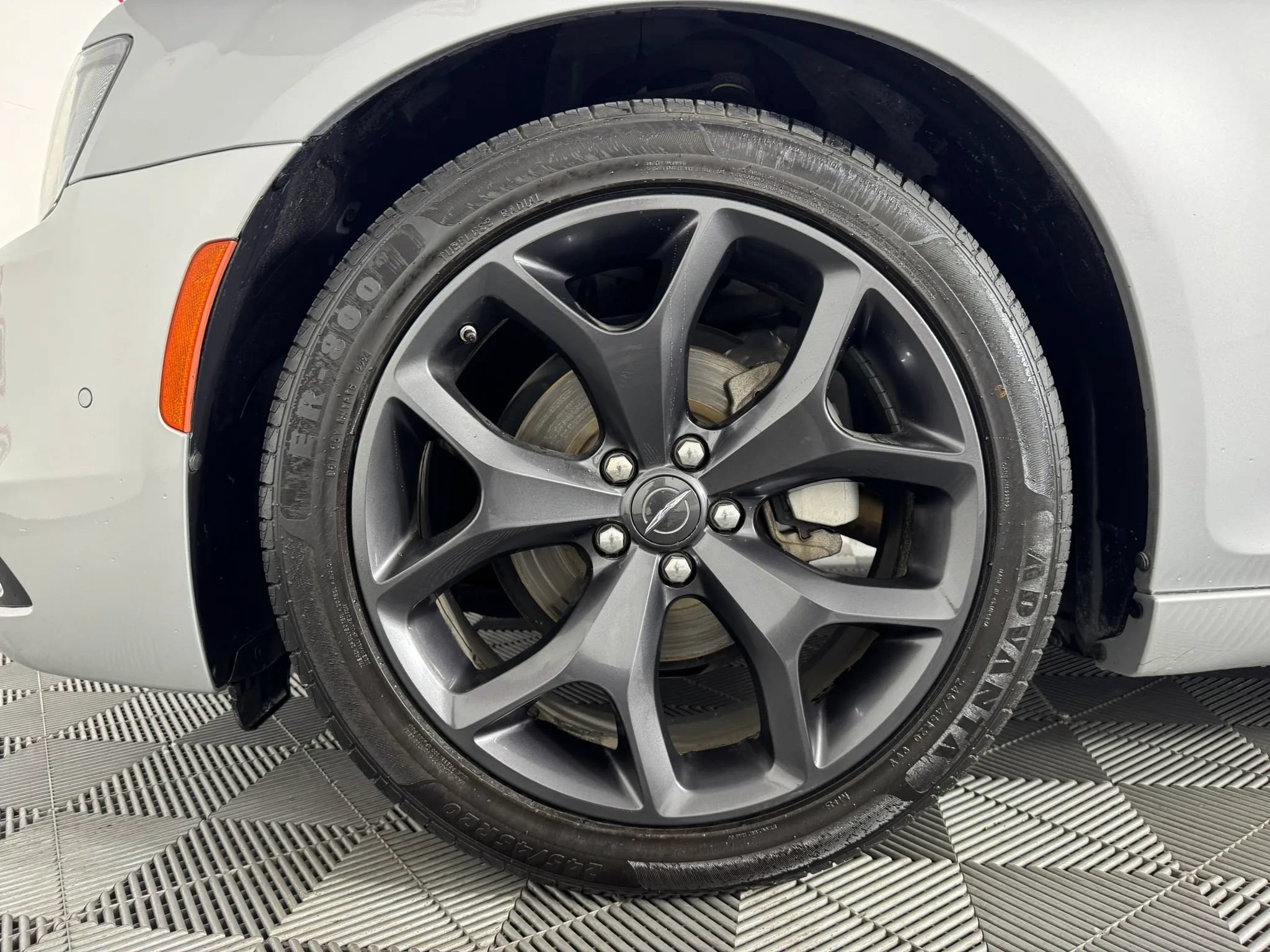 Used 2023 Chrysler 300 S RWD image 44