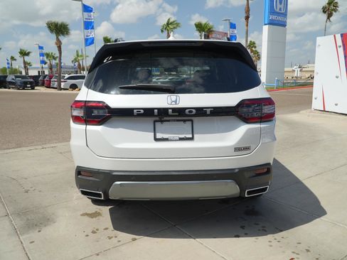 New 2026 Honda Pilot EX-L image 6