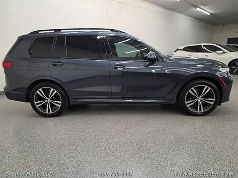 Used 2021 BMW X7 M50i AWD/4WD image 10