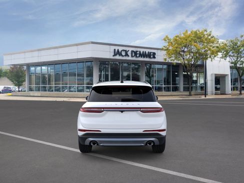 Used 2026 Lincoln Corsair Premiere image 5