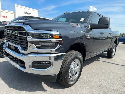 New 2025 RAM 2500 Tradesman w/ Chrome Appearance Group
