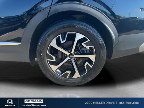 Used 2024 Kia Sportage EX FWD image 25