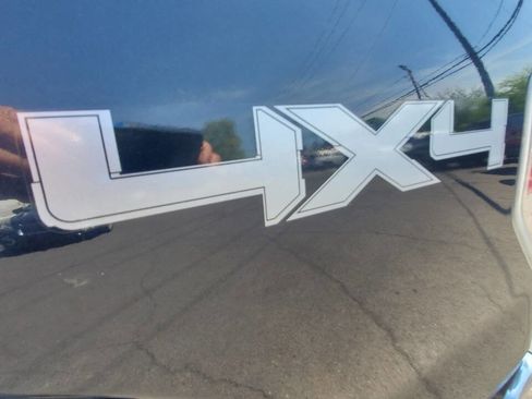 Used 2012 Ford F150 XLT w/ XLT Chrome Pkg image 31