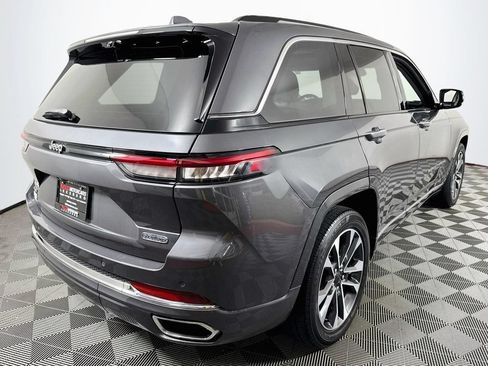 Used 2022 Jeep Grand Cherokee Overland w/ Adv Protech Group III AWD/4WD image 7