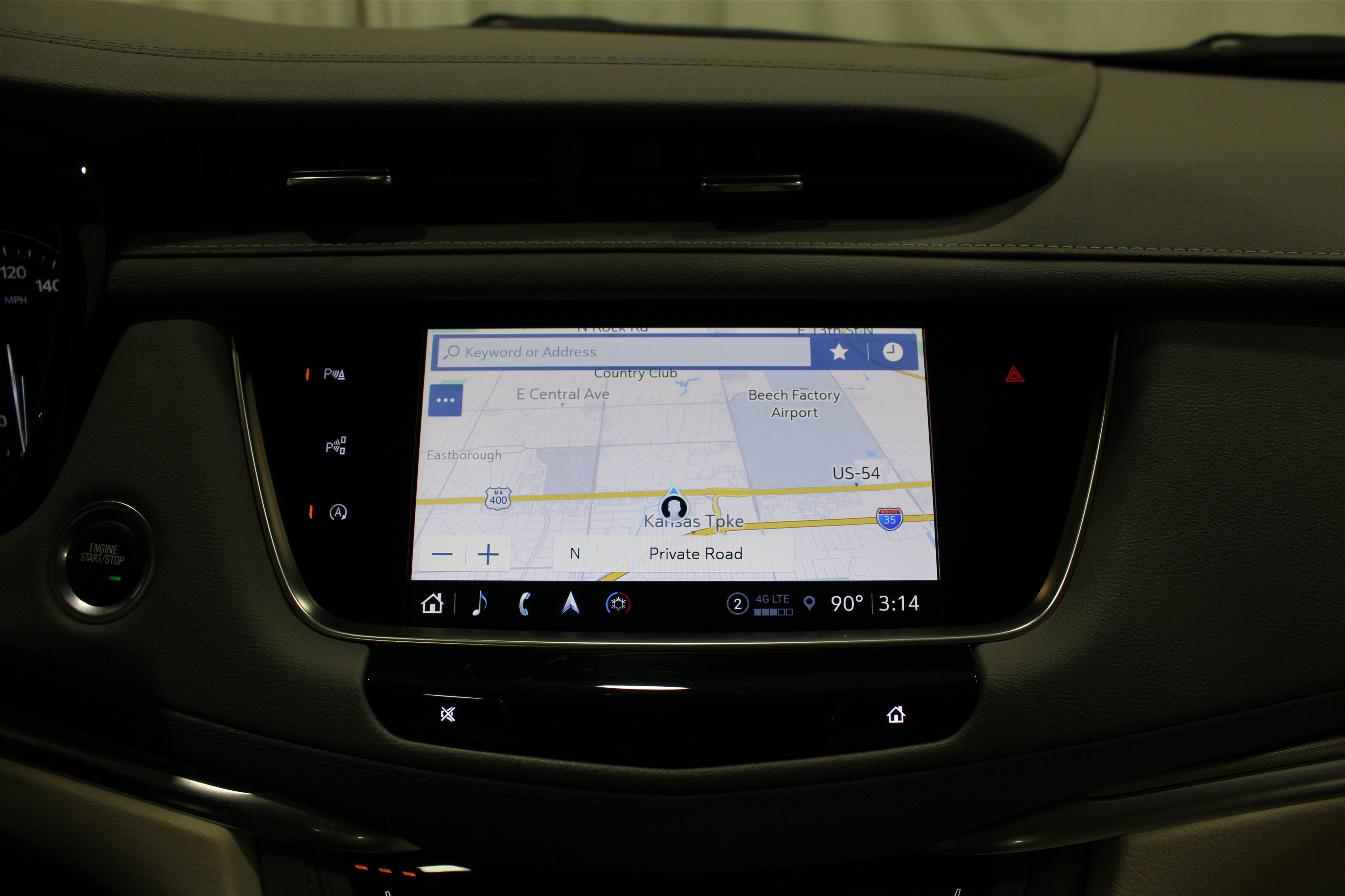 Used 2025 Cadillac XT5 Premium Luxury w/ Technology Package AWD/4WD image 19