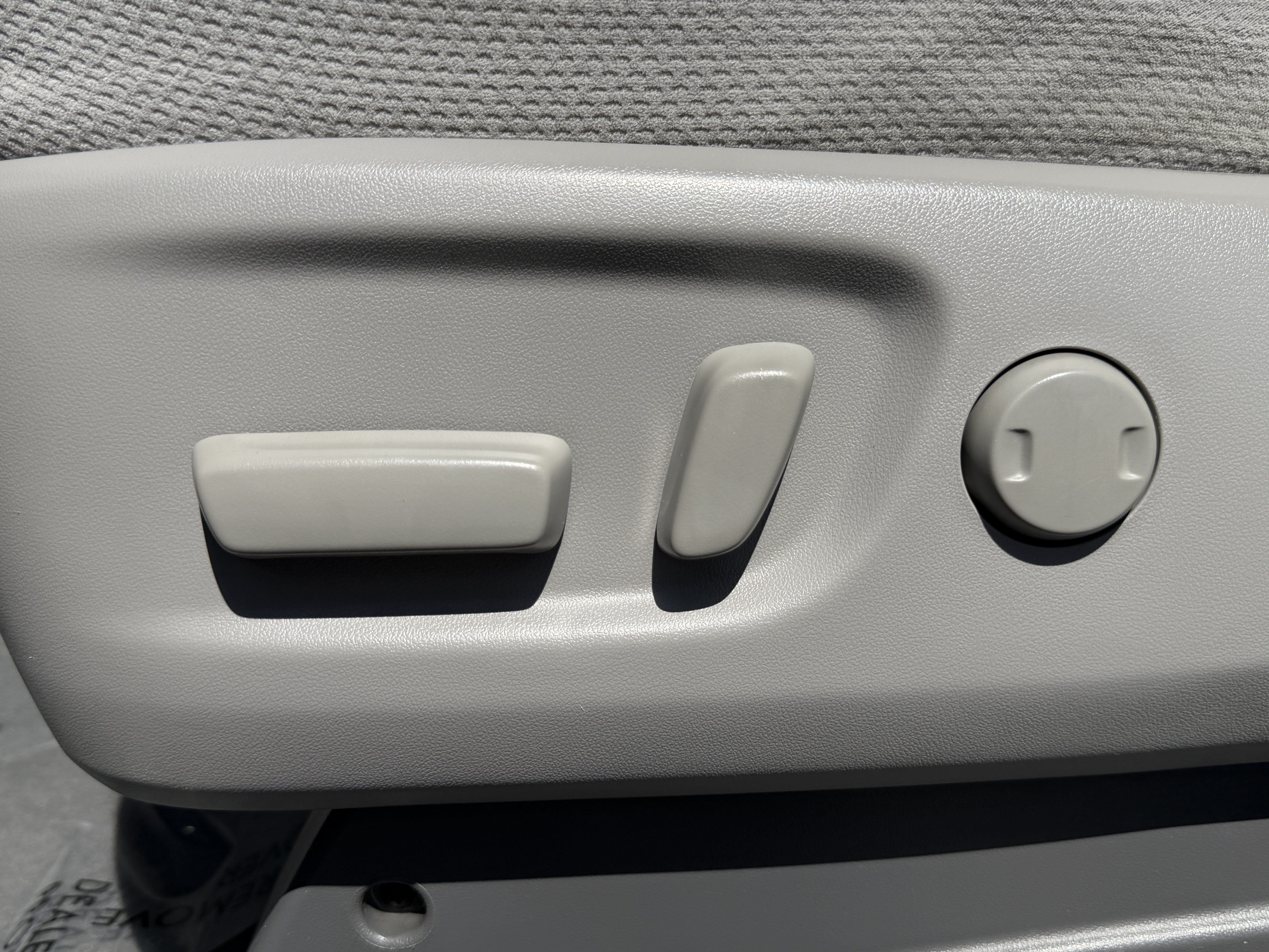Used 2017 Toyota Sienna LE FWD image 16